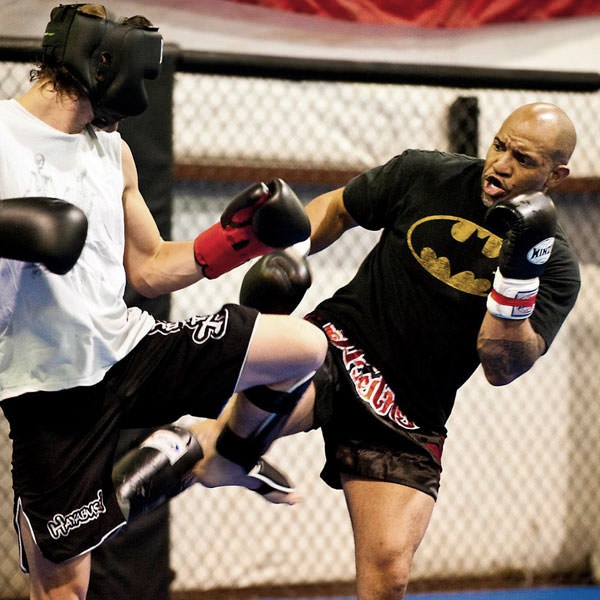 Muay Thai Kickboxing